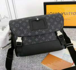 Picture of Louis Vuitton Mens Bags _SKUfw97509195fw
